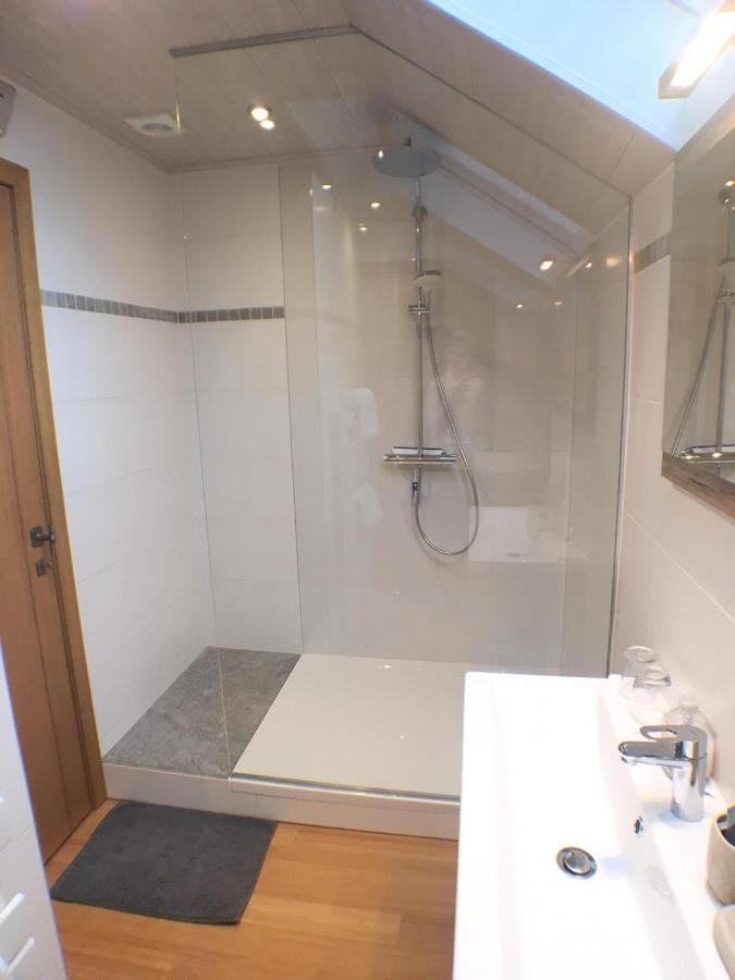 ווילסלאם B&B Pegasus II - Chambre Familiale De Luxe Avec Sauna Privatif מראה חיצוני תמונה